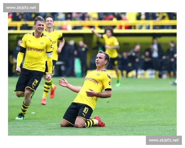 社交媒体掀起“竞猜风暴”，2026世界杯预测哪家强